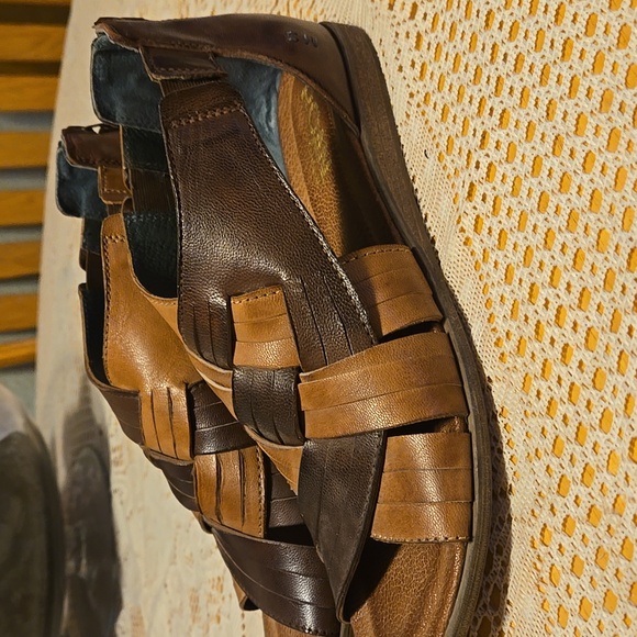 Roan by Bed Stu Alacrity Leather Sandal Brown/Tan Women's Size 9 EU 40 - Picture 10 of 10